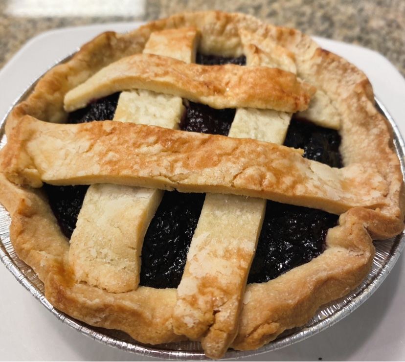 Berry lattice-top pie